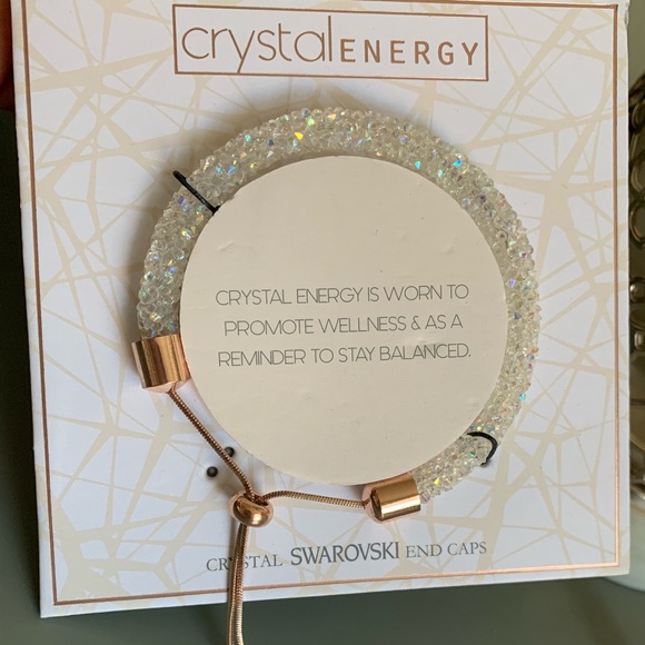 ❌SOLD❌NWT! Crystal Energy Swaroski Bangle - Picture 3 of 3